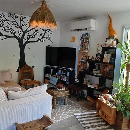 Maison 70M2 Calme Vue Sur Foret Salles  Εξωτερικό φωτογραφία